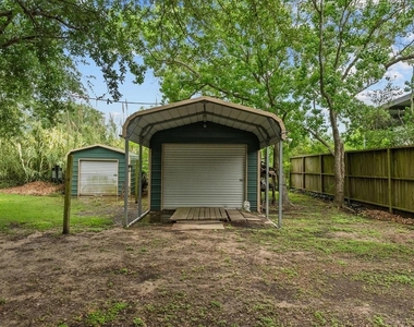 939 17th Street Street - Photo Thumbnail 18