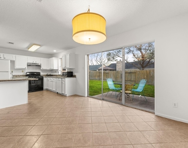 3932 Frontier Dr Drive - Photo Thumbnail 17