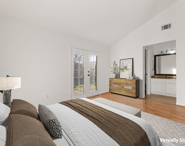3932 Frontier Dr Drive - Photo Thumbnail 6