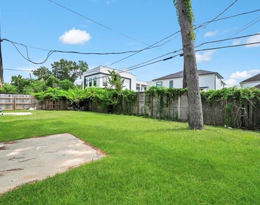 7303 Housman - Photo Thumbnail 1