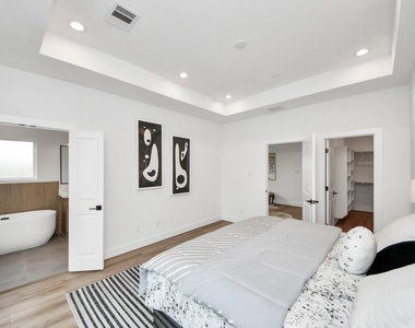 505 Middle Street - Photo Thumbnail 25