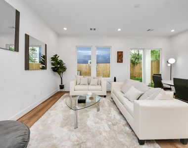505 Middle Street - Photo Thumbnail 15