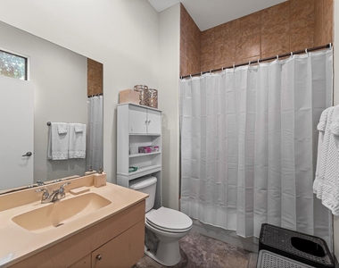 730 Ruthven - Photo Thumbnail 12