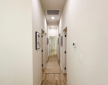 326 Clearwater C-d Street - Photo Thumbnail 3