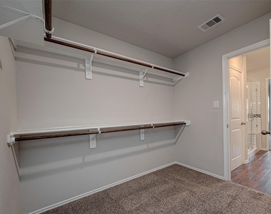 14004 Lake Crescent Drive - Photo Thumbnail 30