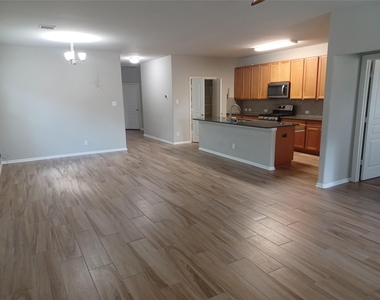 7707 Retama Terrace Lane - Photo Thumbnail 4