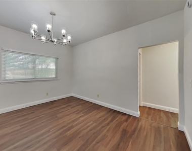 9103 Wallingham Court - Photo Thumbnail 4