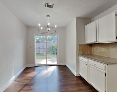 9103 Wallingham Court - Photo Thumbnail 3
