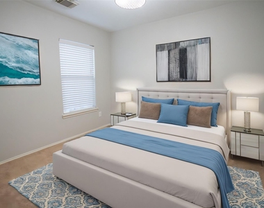 7843 Crescent Village Lane - Photo Thumbnail 17