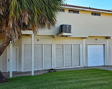 1702 E Castaway Street - Photo Thumbnail 3