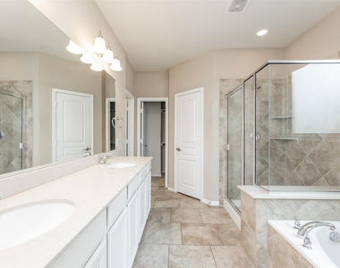 5302 Silver Ledge Drive - Photo Thumbnail 14