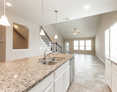5302 Silver Ledge Drive - Photo Thumbnail 11