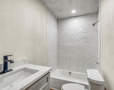 4314 Gregory Street - Photo Thumbnail 12