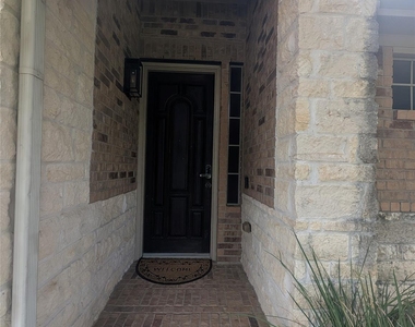 14915 Bronze Finch Drive - Photo Thumbnail 1