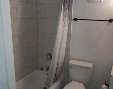 2683 Gessner Road - Photo Thumbnail 10