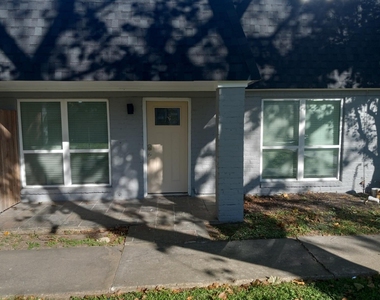 2683 Gessner Road - Photo Thumbnail 12