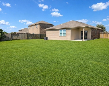 2201 Nautica Terrace Drive - Photo Thumbnail 16