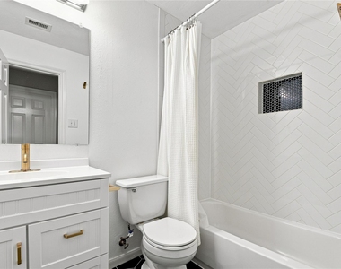 1421 Ruthven Street - Photo Thumbnail 18