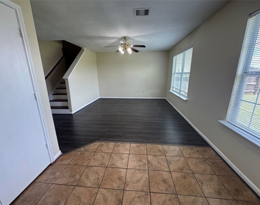 13235 Seagler Park Lane - Photo Thumbnail 2