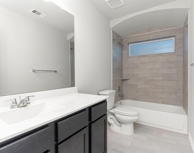 5406 Rustic Ruby Dr - Photo Thumbnail 46