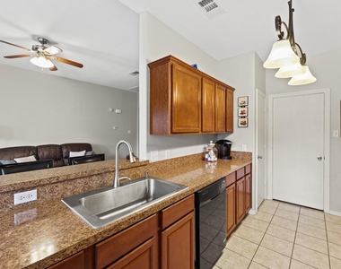 32018 Anne Lane - Photo Thumbnail 8