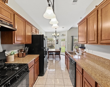 32018 Anne Lane - Photo Thumbnail 7