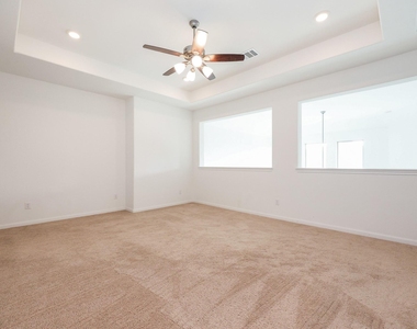 2107 Brooke Avery Drive - Photo Thumbnail 22