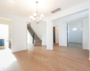 2107 Brooke Avery Drive - Photo Thumbnail 4