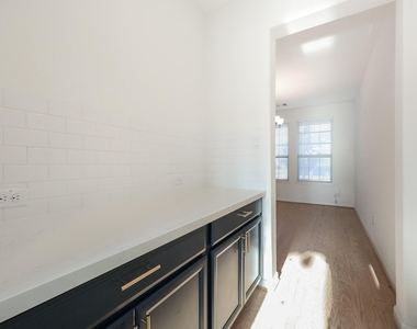 2107 Brooke Avery Drive - Photo Thumbnail 13
