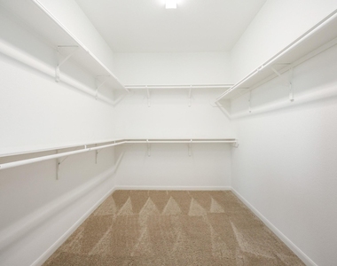 2107 Brooke Avery Drive - Photo Thumbnail 18
