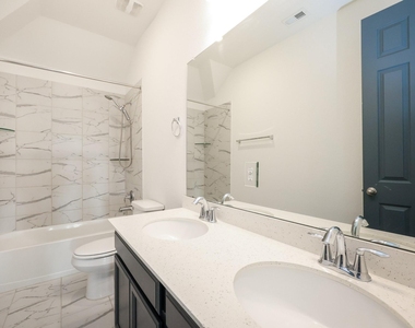 2107 Brooke Avery Drive - Photo Thumbnail 27