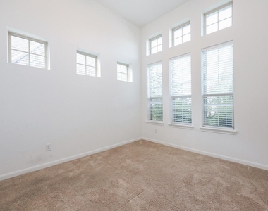 2107 Brooke Avery Drive - Photo Thumbnail 5