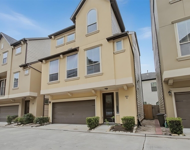 6363 Fairdale Lane - Photo Thumbnail 10