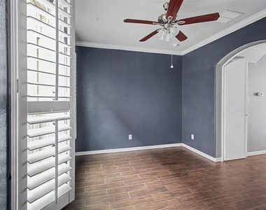 6363 Fairdale Lane - Photo Thumbnail 7