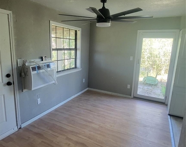 12018 Sandpiper Road - Photo Thumbnail 31