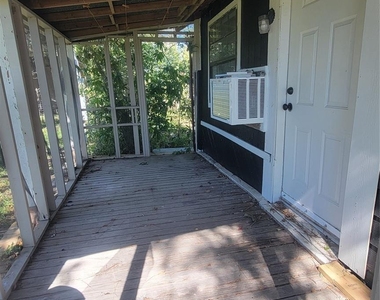 12018 Sandpiper Road - Photo Thumbnail 2