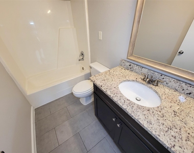 8530 Quail Burg Lane - Photo Thumbnail 27