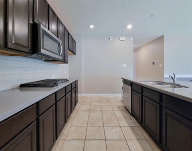 14202 Persimmon Woods Drive - Photo Thumbnail 16
