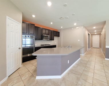 14202 Persimmon Woods Drive - Photo Thumbnail 15