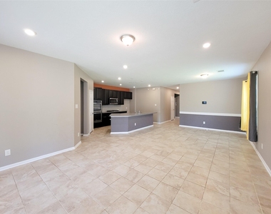 14202 Persimmon Woods Drive - Photo Thumbnail 7