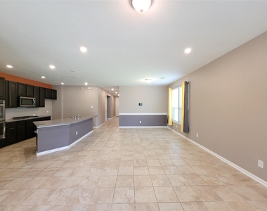 14202 Persimmon Woods Drive - Photo Thumbnail 6