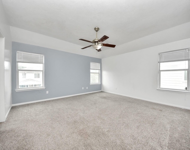 7238 Foxshadows Lane - Photo Thumbnail 31