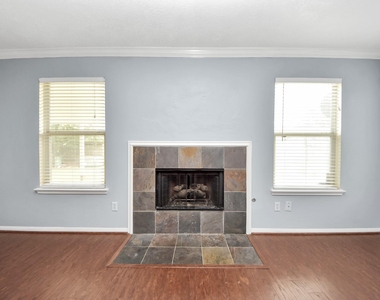 7238 Foxshadows Lane - Photo Thumbnail 20