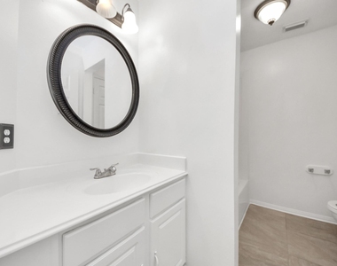 7238 Foxshadows Lane - Photo Thumbnail 40
