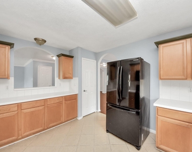 7238 Foxshadows Lane - Photo Thumbnail 28