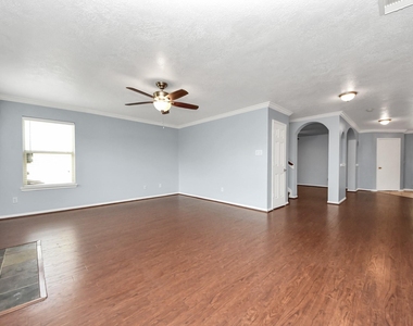 7238 Foxshadows Lane - Photo Thumbnail 23