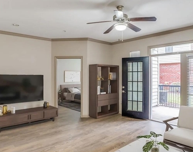 2700 Woodland Park Drive - Photo Thumbnail 17