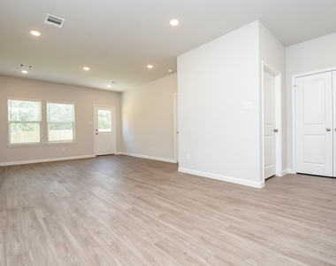 16493 Moss Lane - Photo Thumbnail 14