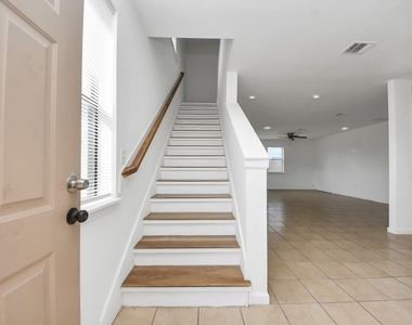 4311 Oak Ridge Drive - Photo Thumbnail 1