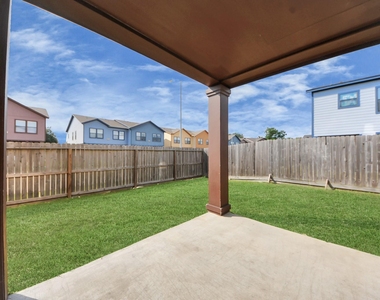 4311 Oak Ridge Drive - Photo Thumbnail 15